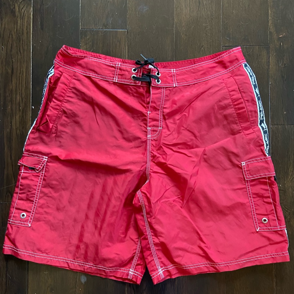 Pelagic Fishing Hybrid Shorts….gently used, size 38